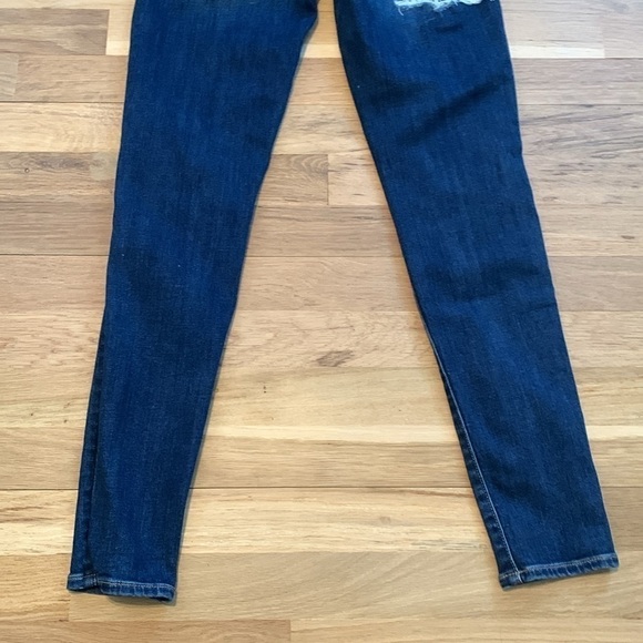 AEO Ne(x)t Level Stretch Dark Wash Distressed Cropped Skinny Jeans Women’s 2R - Picture 16 of 16